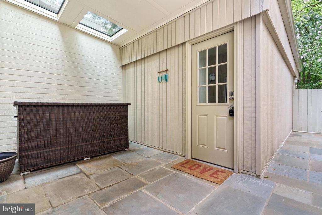 1676 MOORINGS DRIVE