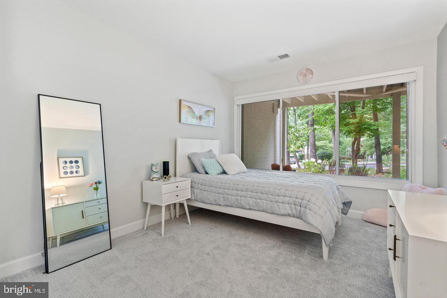 1676 MOORINGS DRIVE