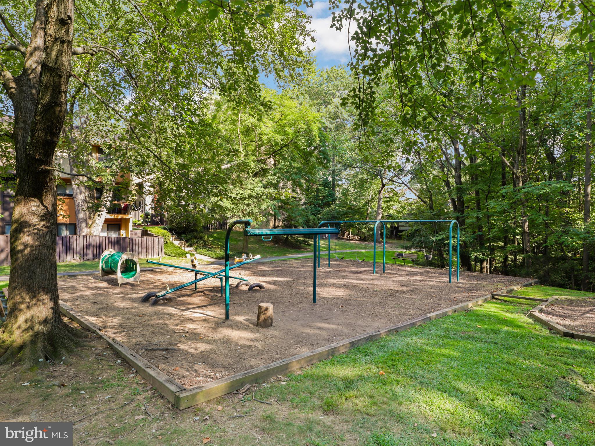 2208 CARTWRIGHT PL