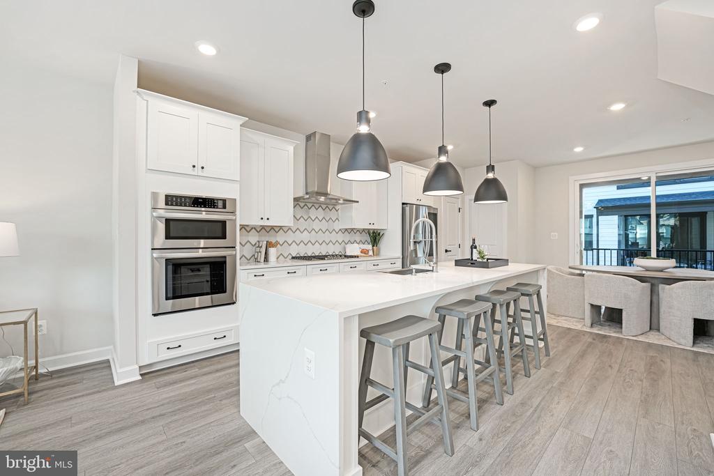 115 Pleasant St NW #5