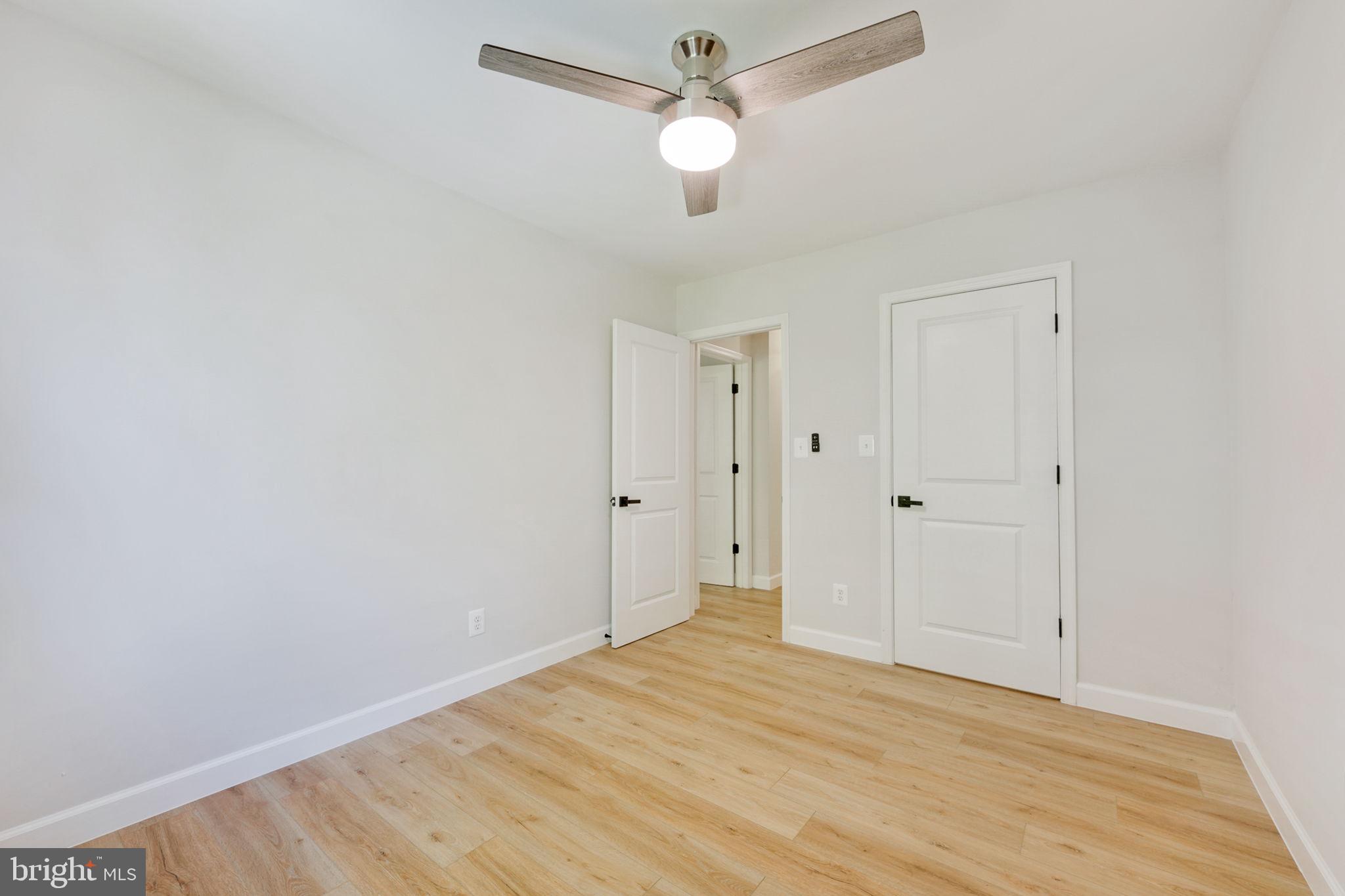 8252 Carrleigh Pkwy