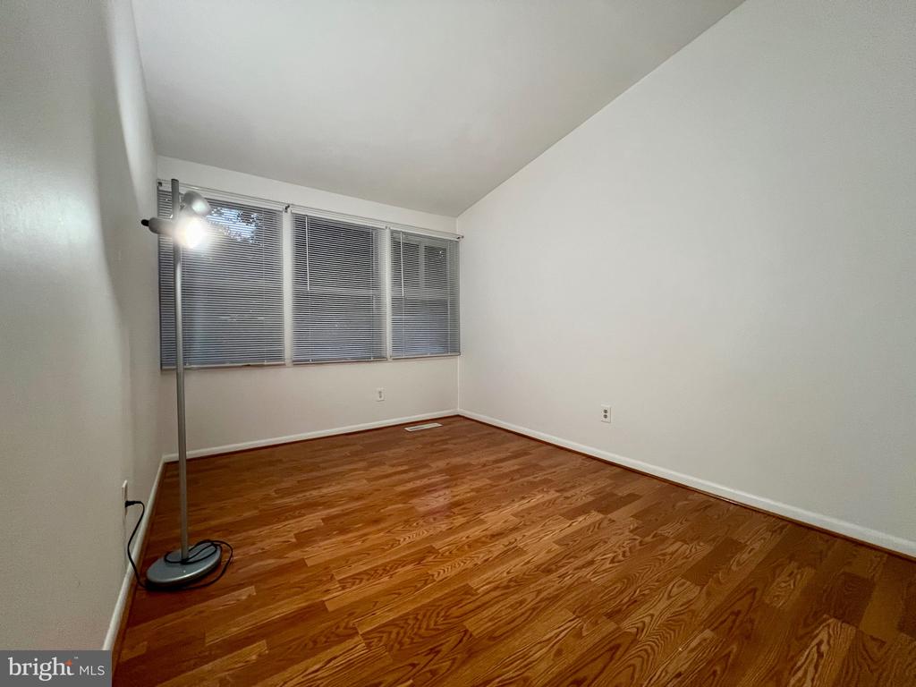4401 Forest Glen Ct #4401