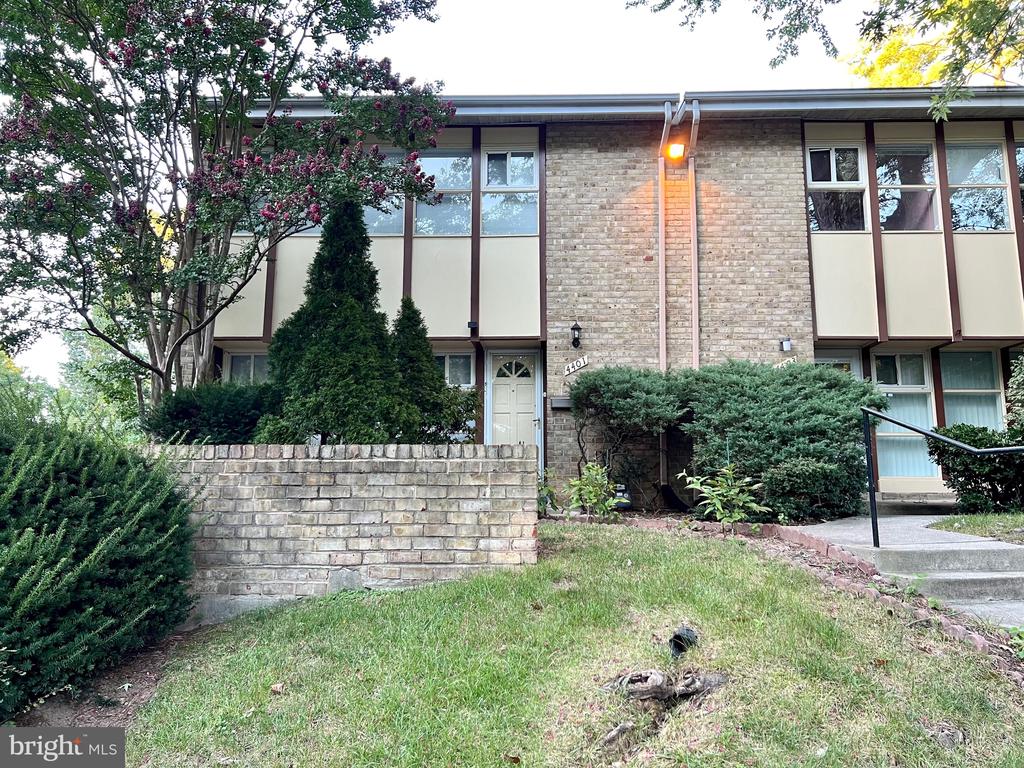 4401 Forest Glen Ct #4401