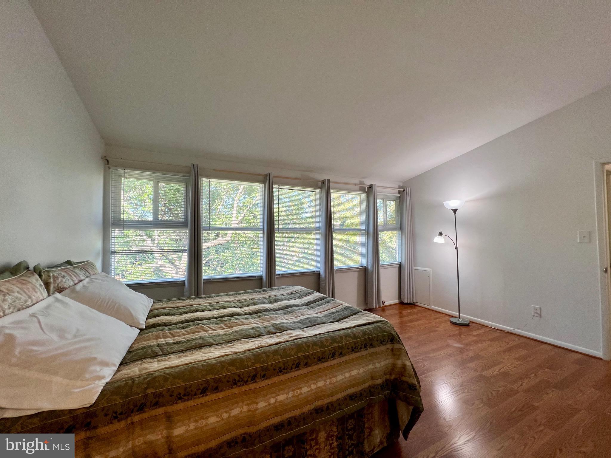 4401 Forest Glen Ct #4401