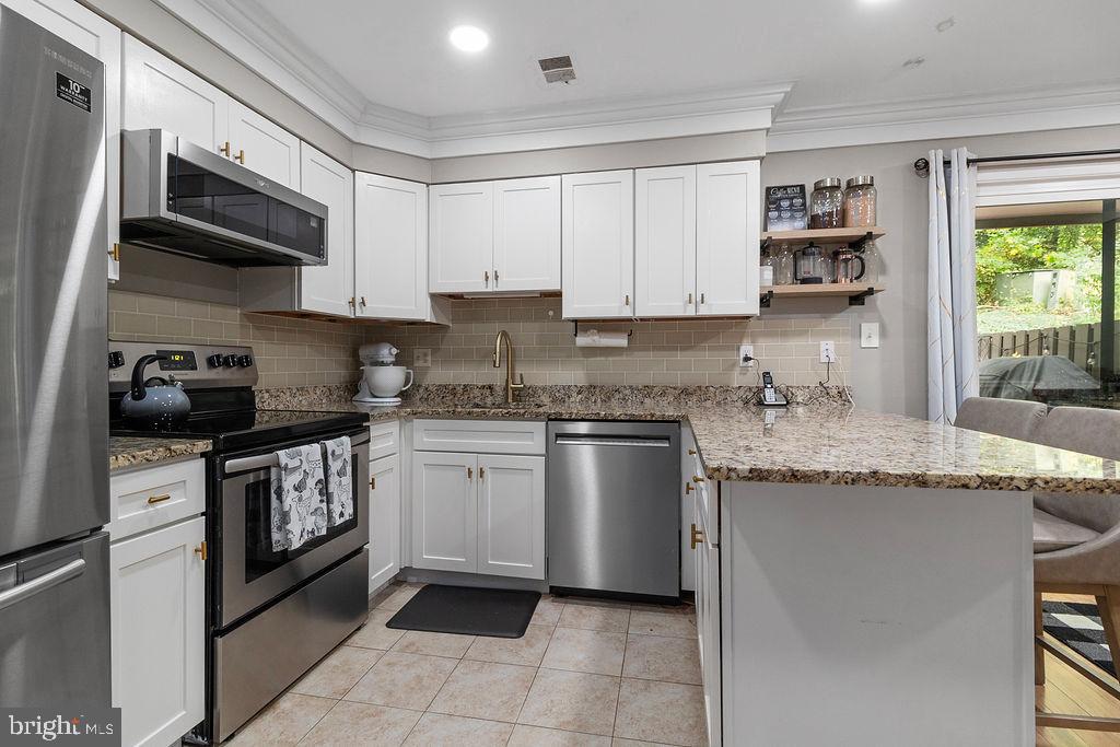 2258 Coppersmith Sq