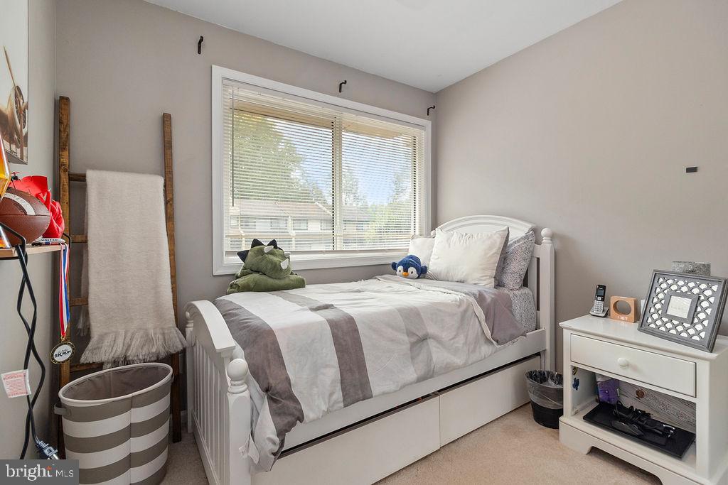 2258 Coppersmith Sq