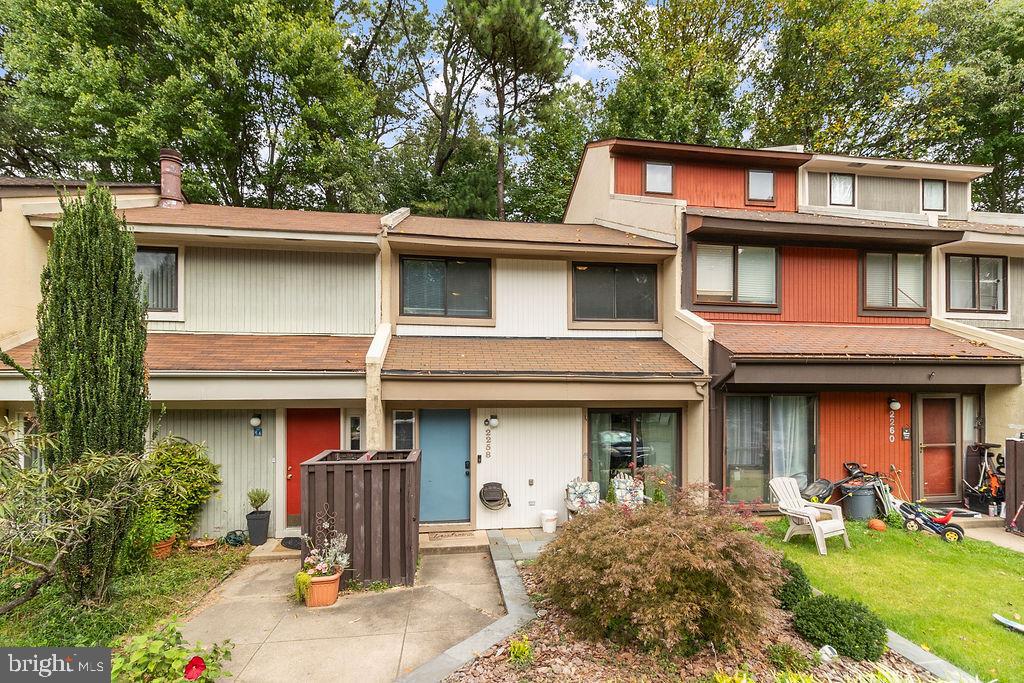 2258 Coppersmith Sq