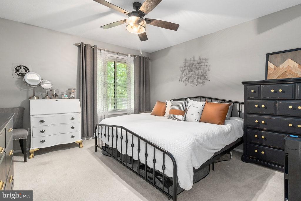2258 Coppersmith Sq