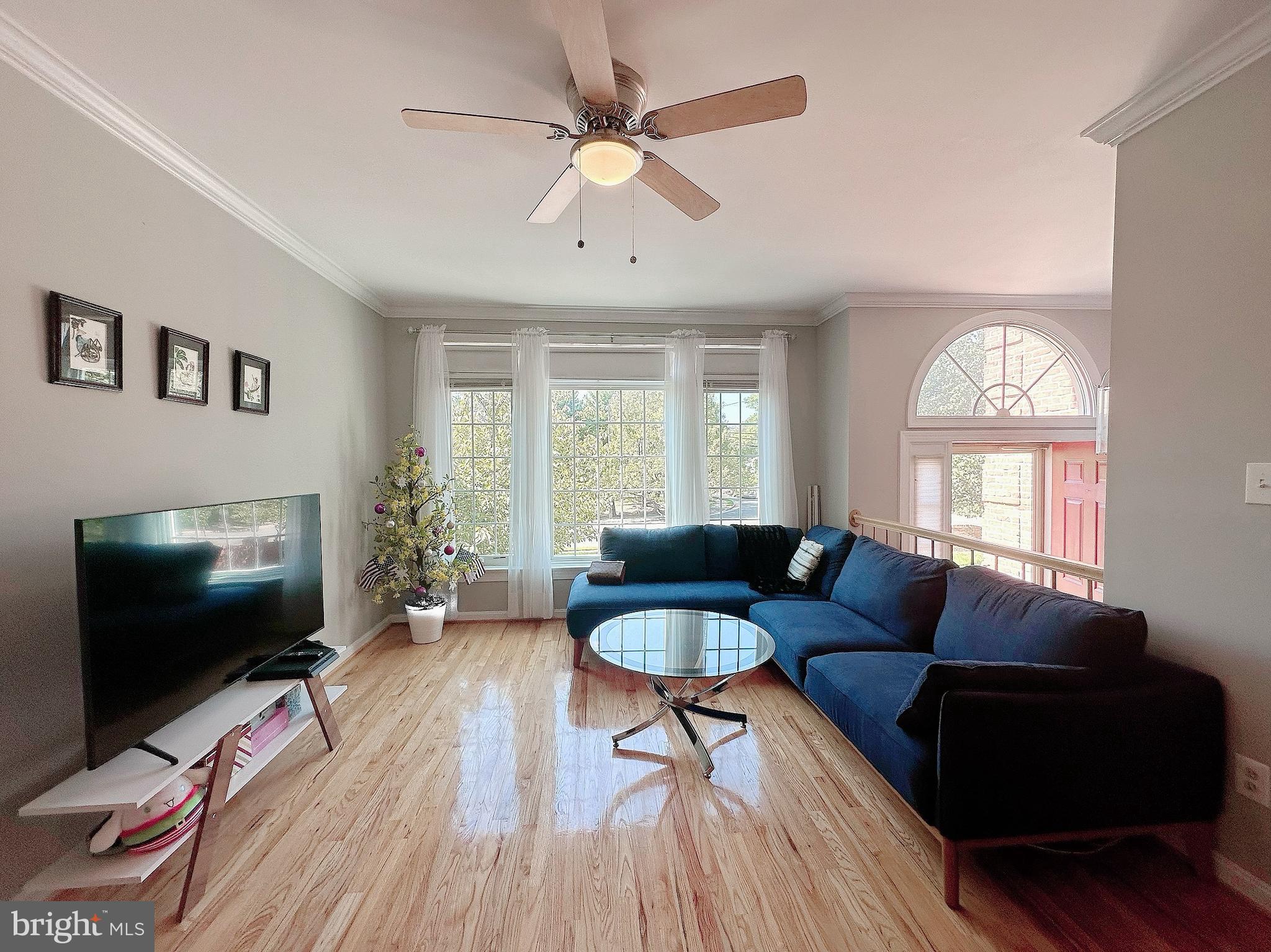 6403 Little Potters Ln