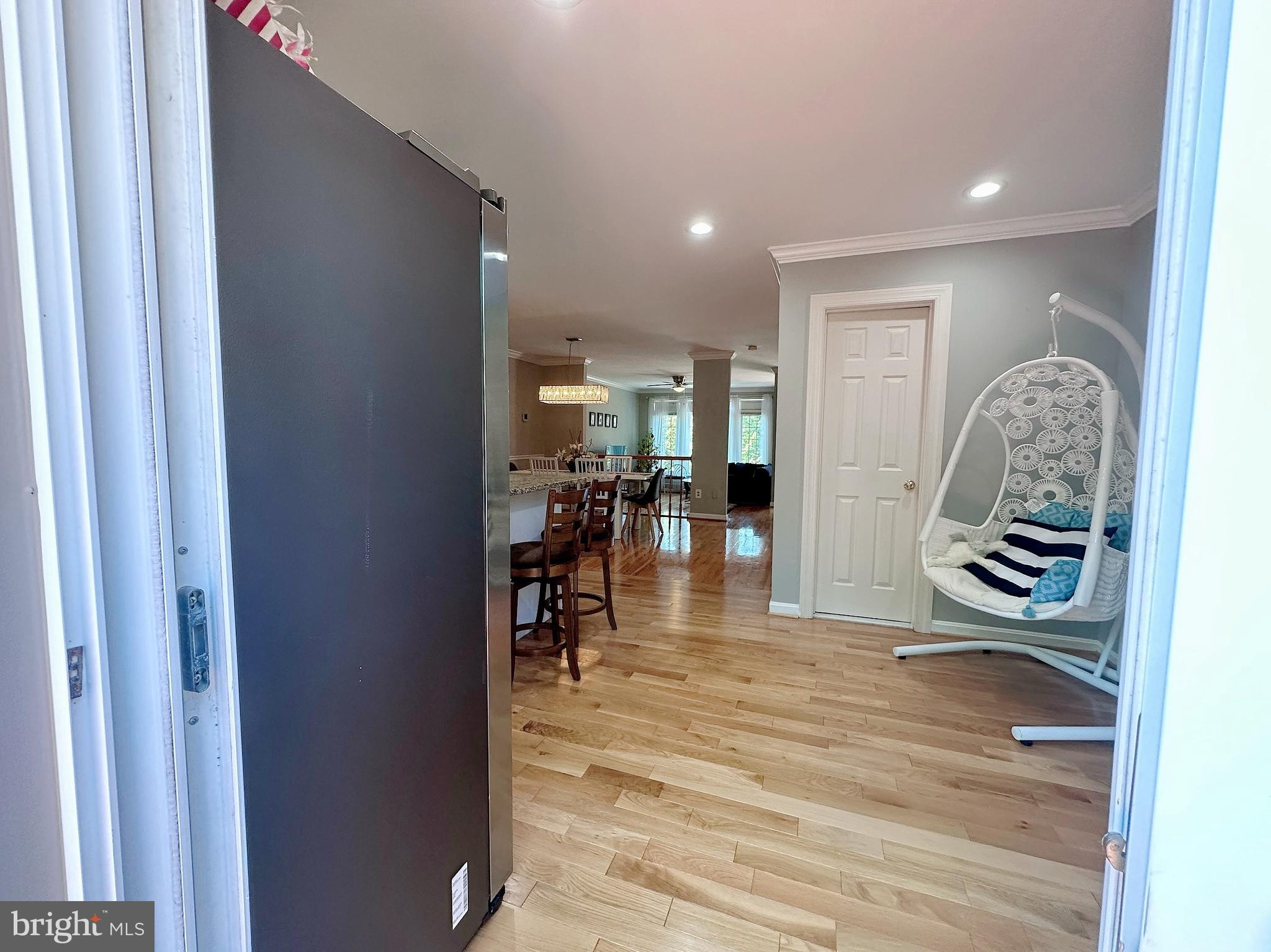 6403 Little Potters Ln