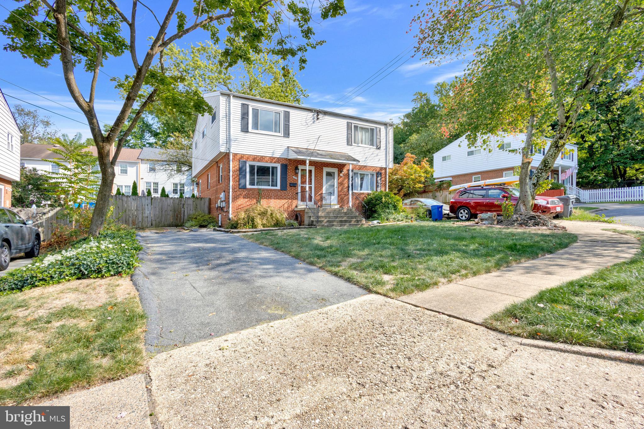 5853 Mount Vernon Dr