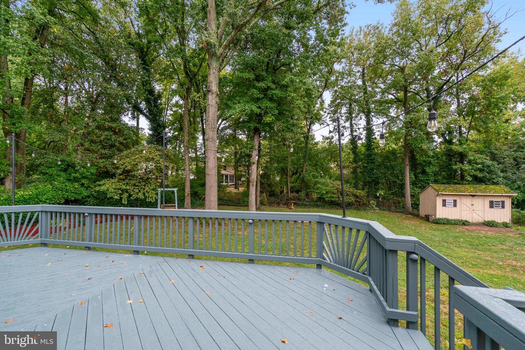 4413 Laurel Rd