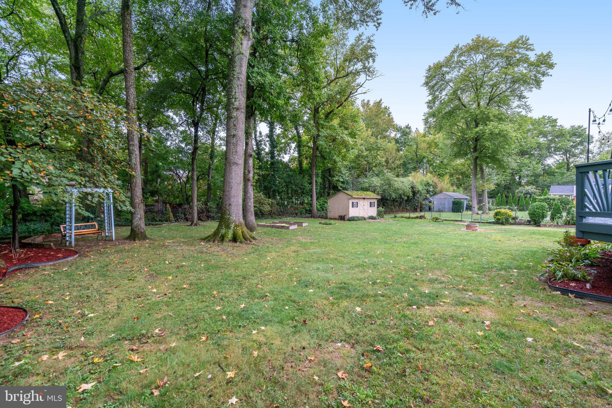 4413 Laurel Rd