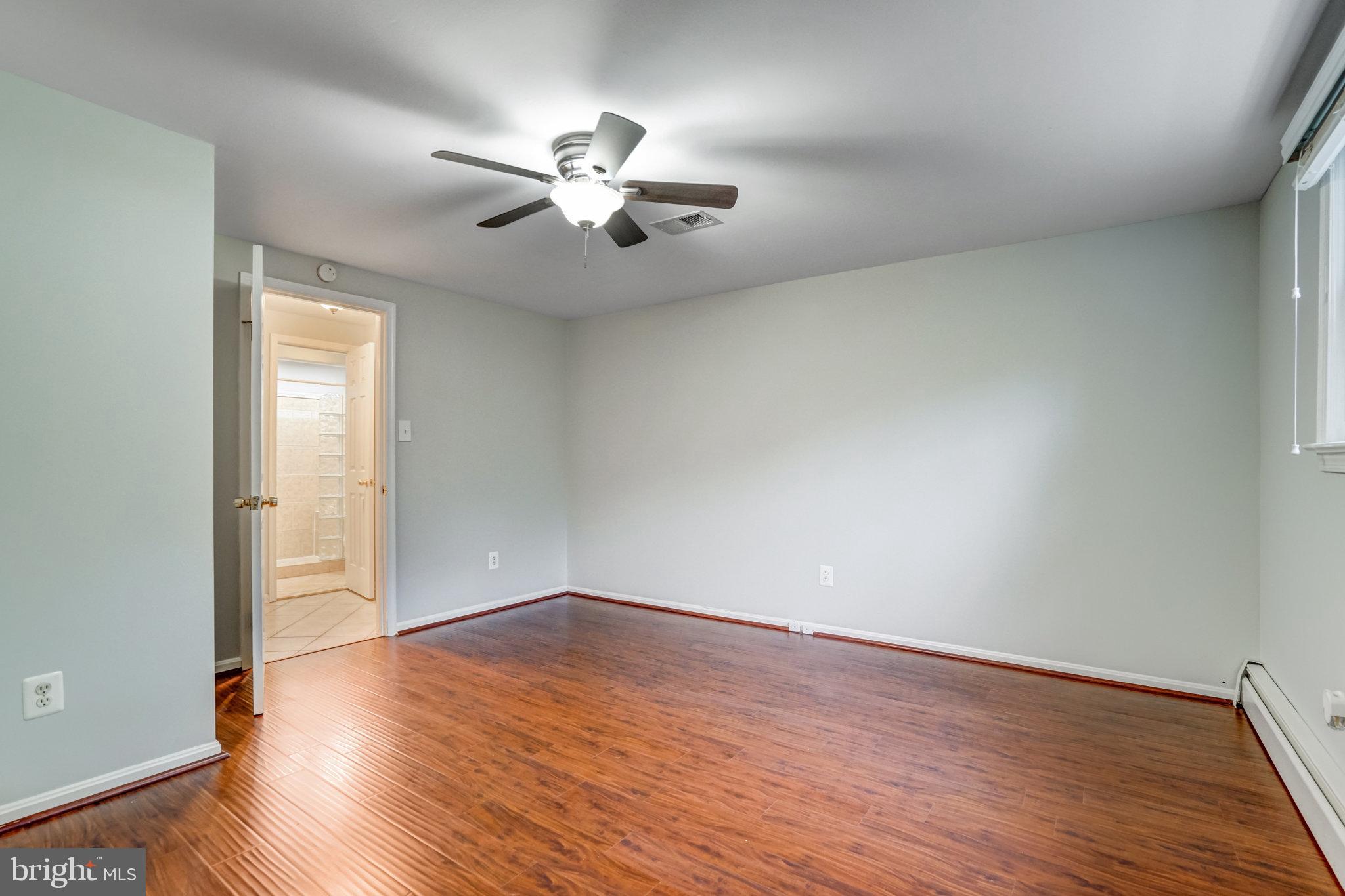 4413 Laurel Rd