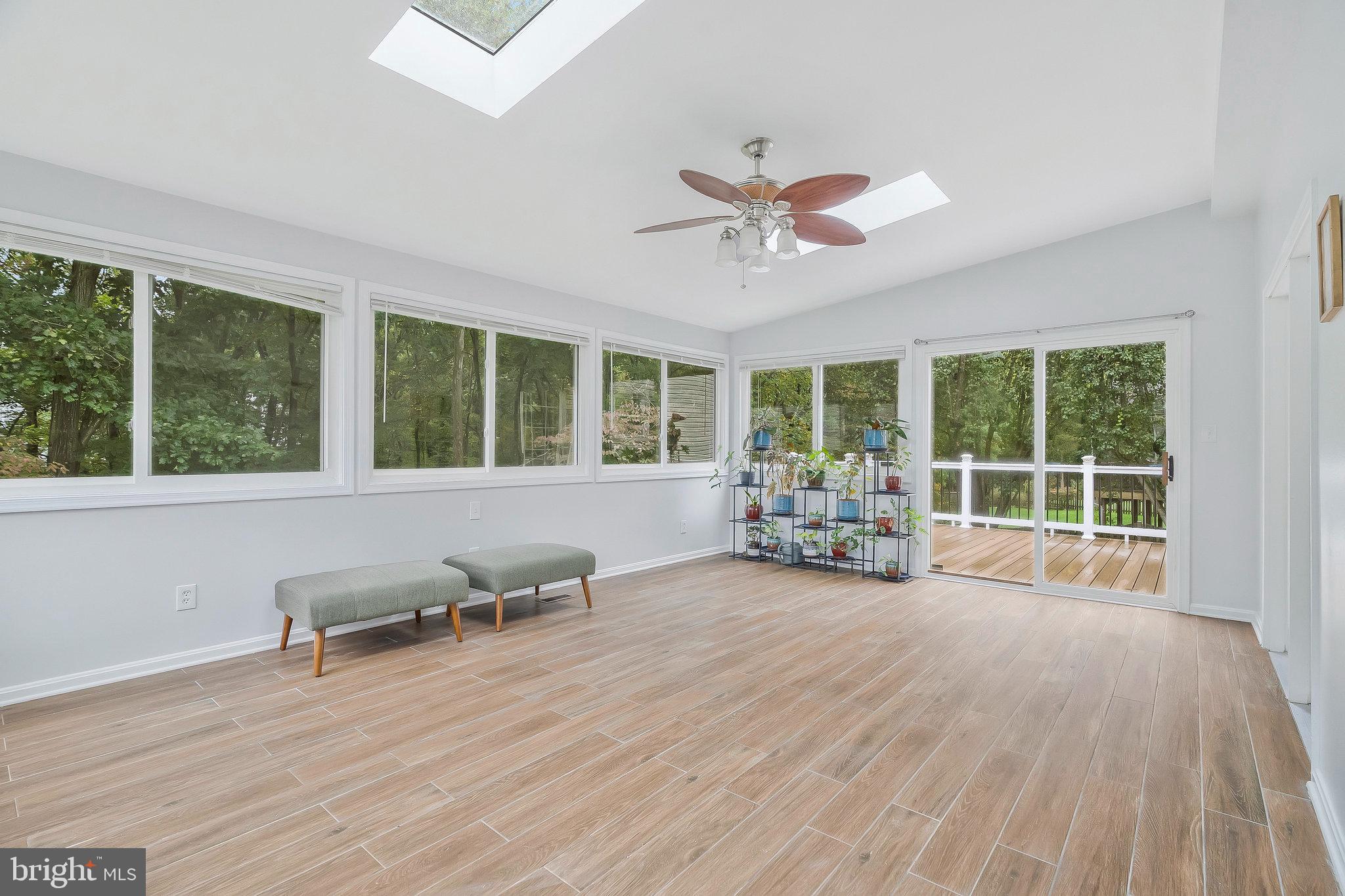 13911 Valley Country Dr