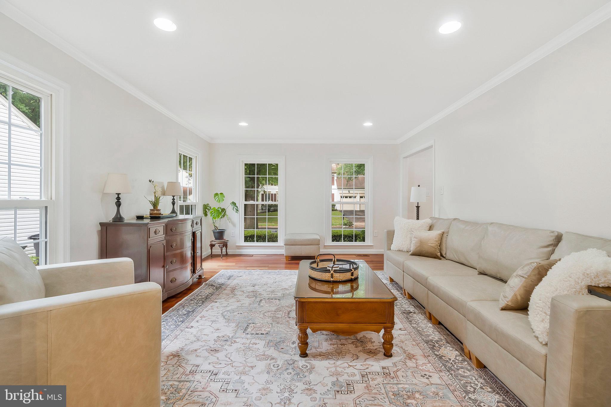 13911 Valley Country Dr