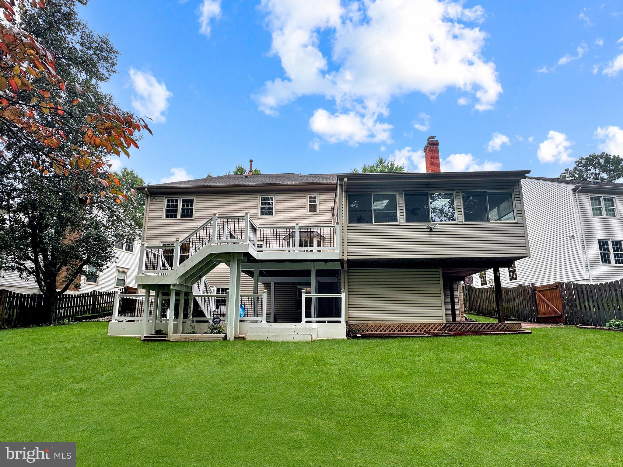 13911 Valley Country Dr