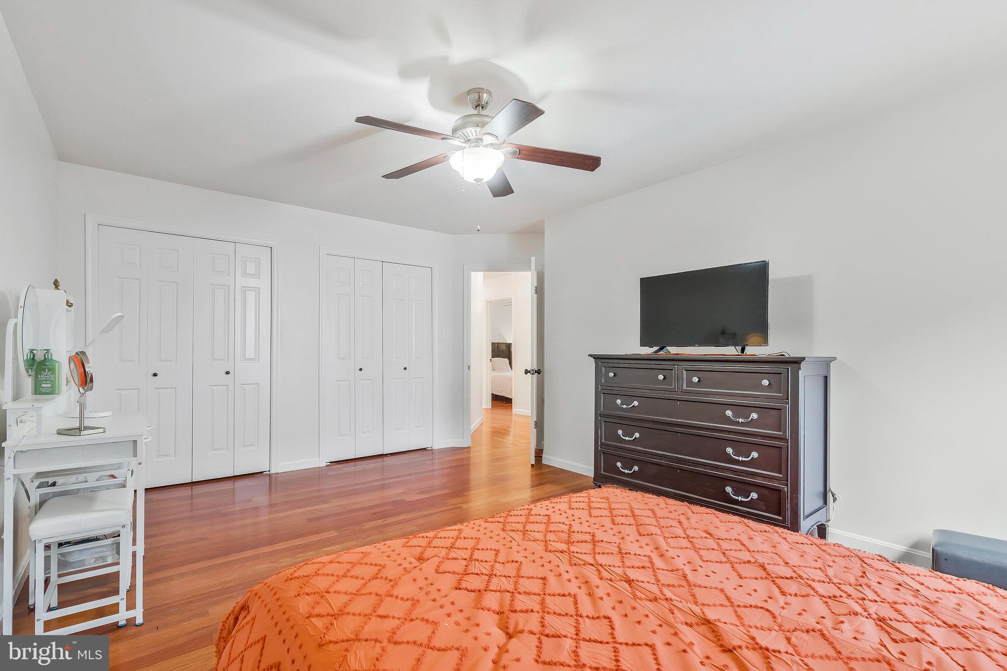 13911 Valley Country Dr