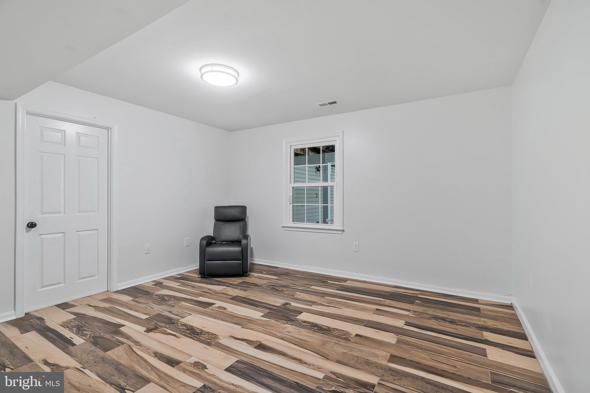 13911 Valley Country Dr