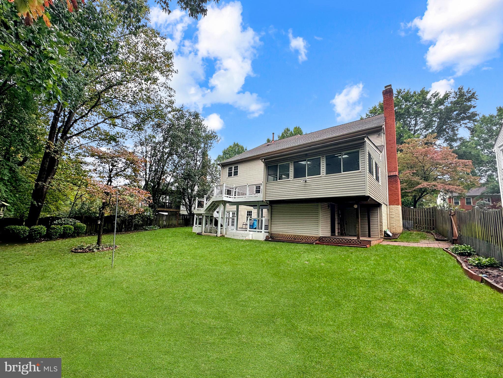 13911 Valley Country Dr