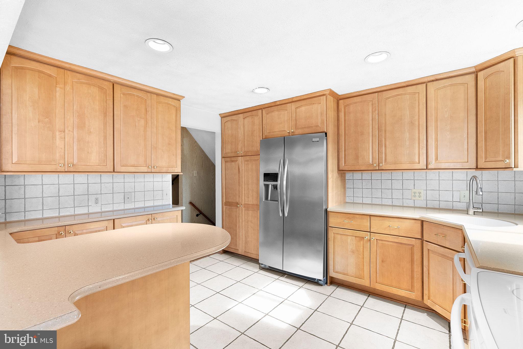 10624 Runaway Ln