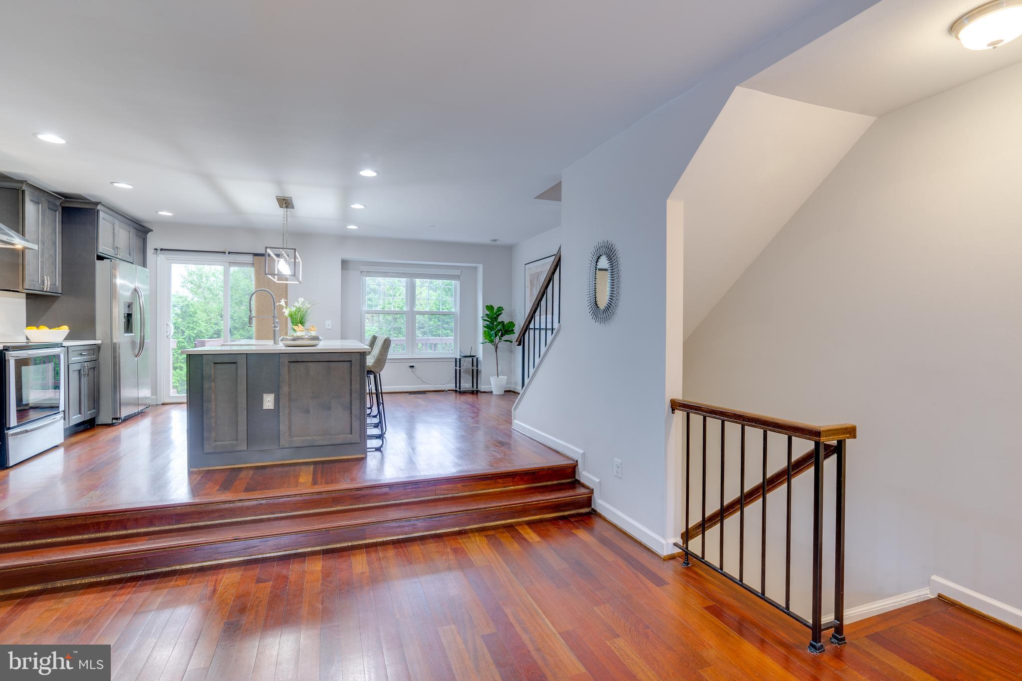 13692 Wildflower Ln