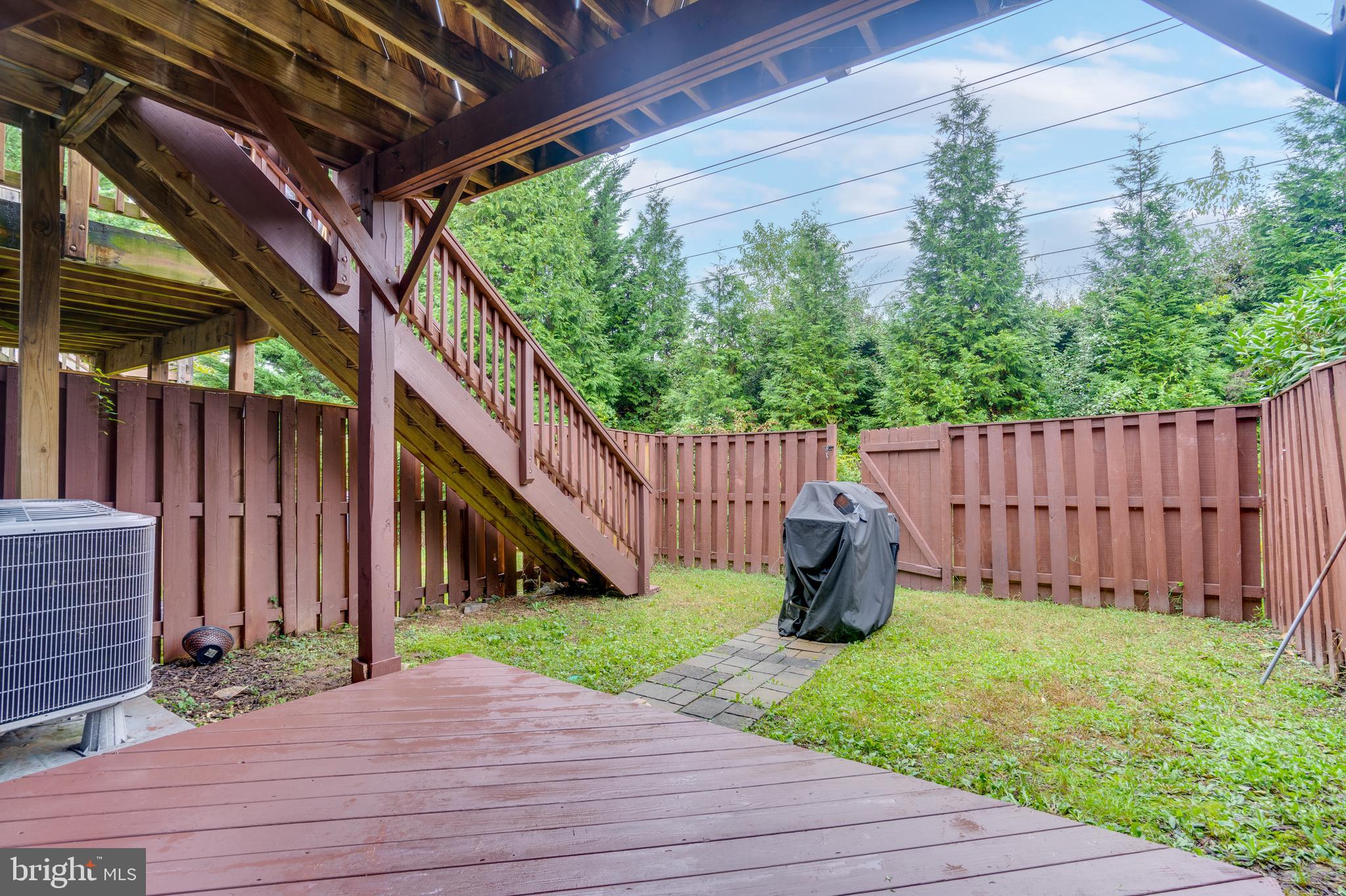 13692 Wildflower Ln