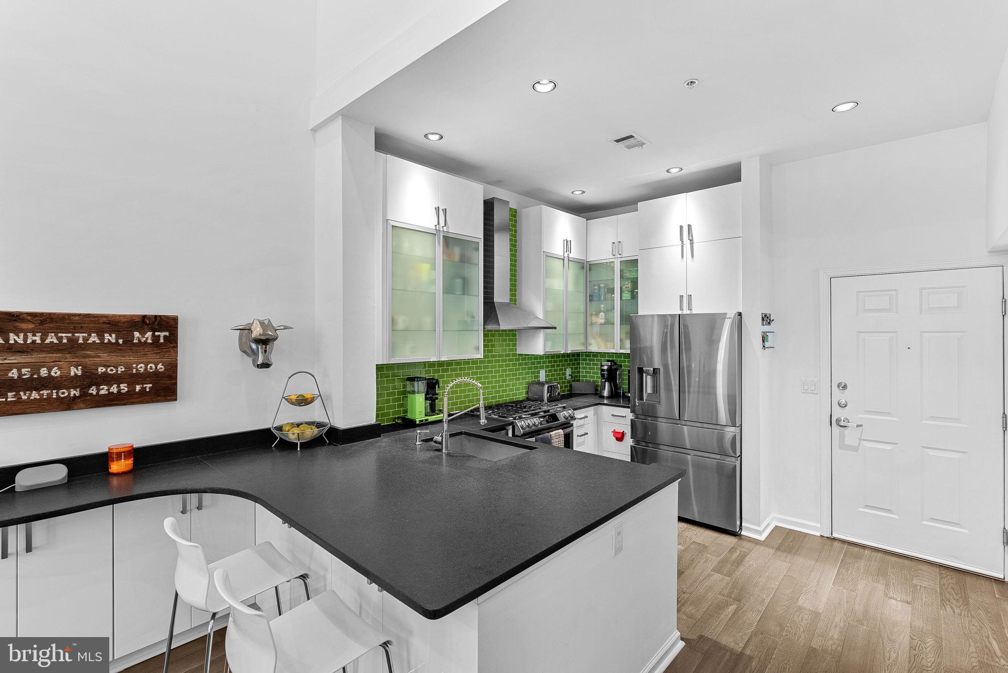 12000 Market St #428