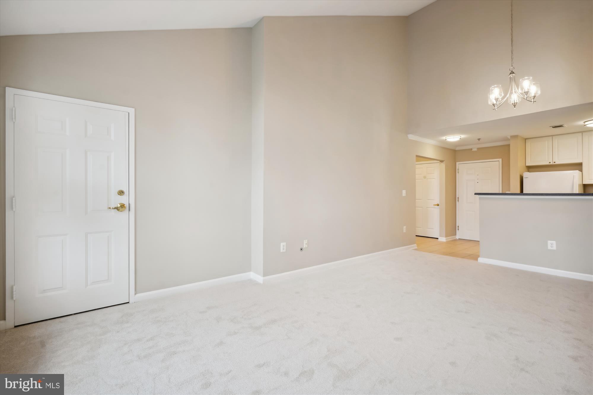 1860 Stratford Park Pl #407
