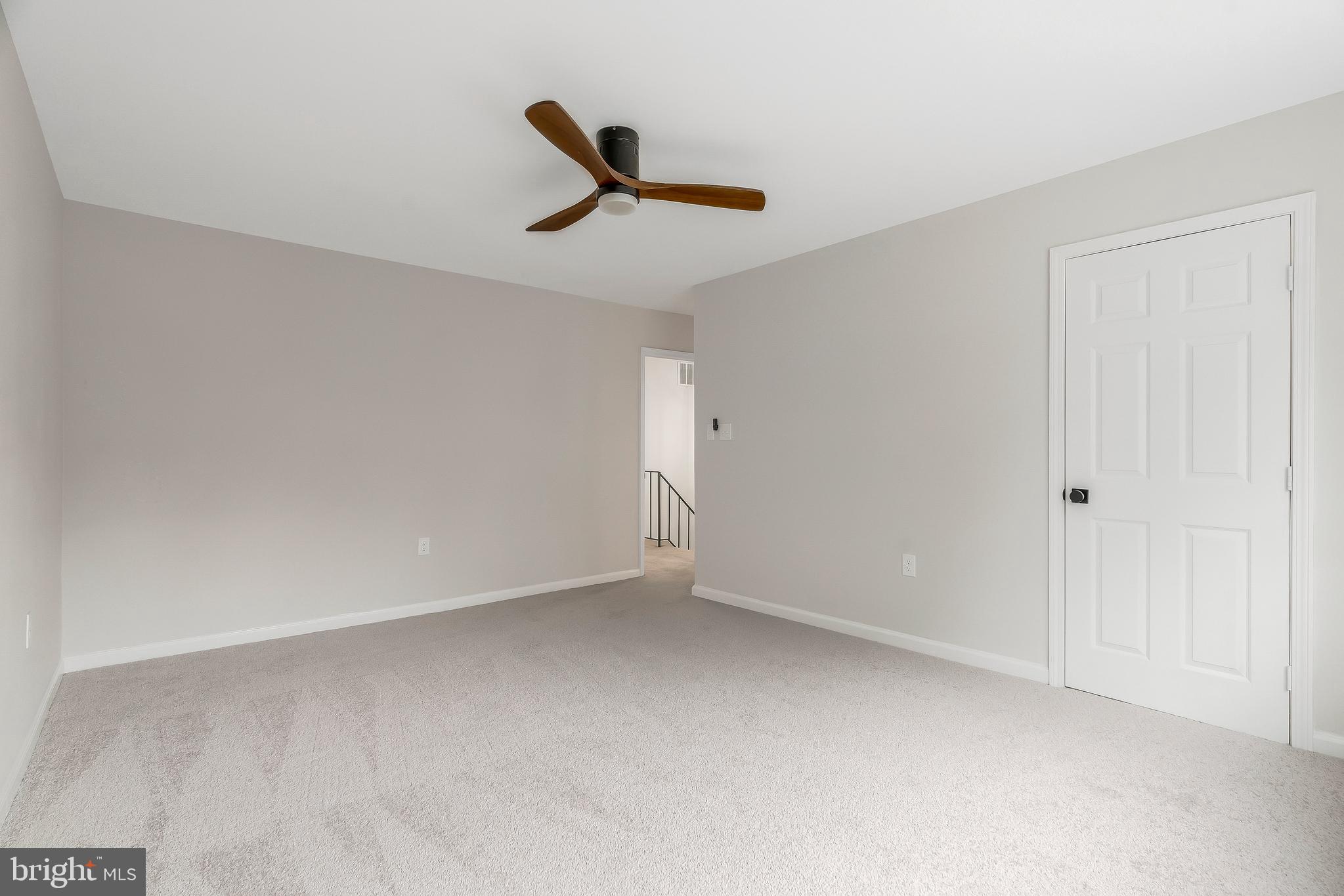 1111 Moorefield Hill Ct SW