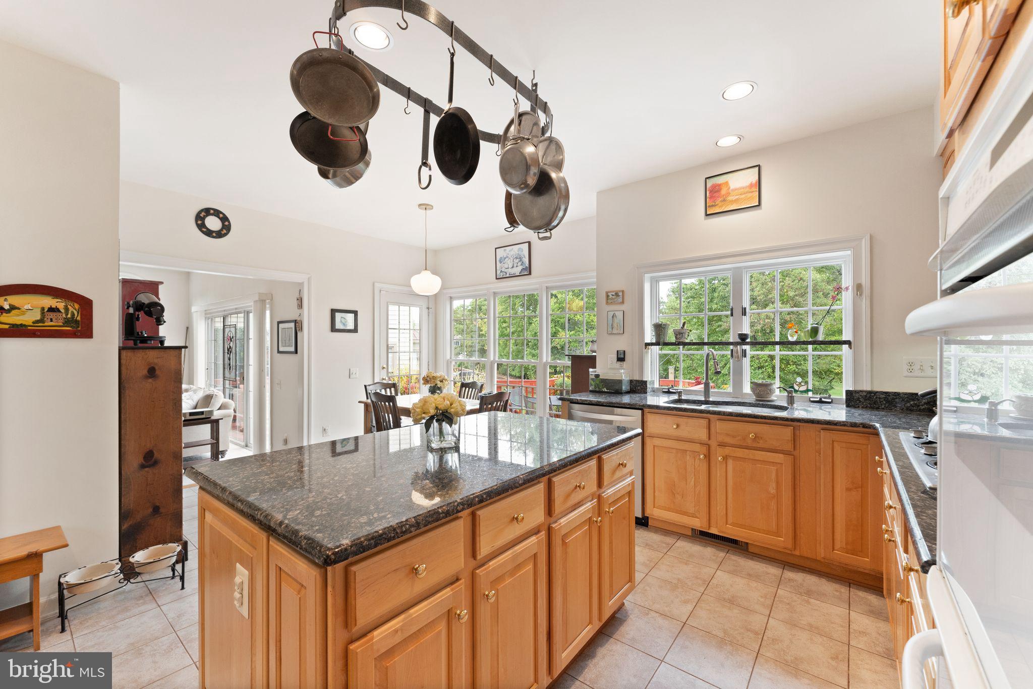 8437 Black Stallion Pl