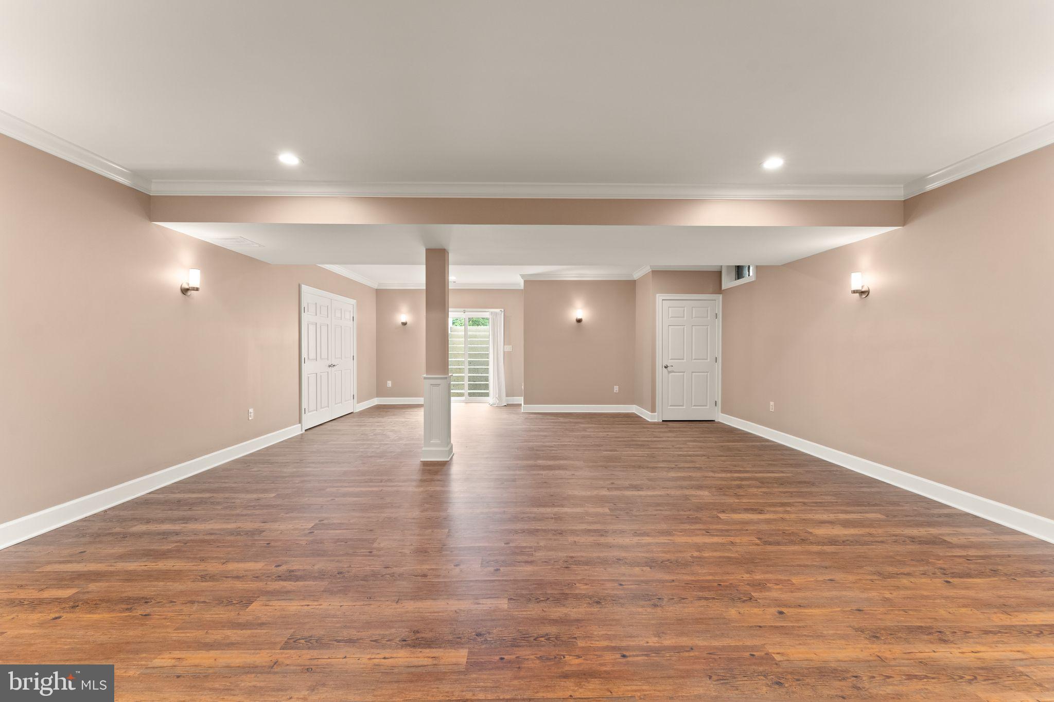 8437 Black Stallion Pl