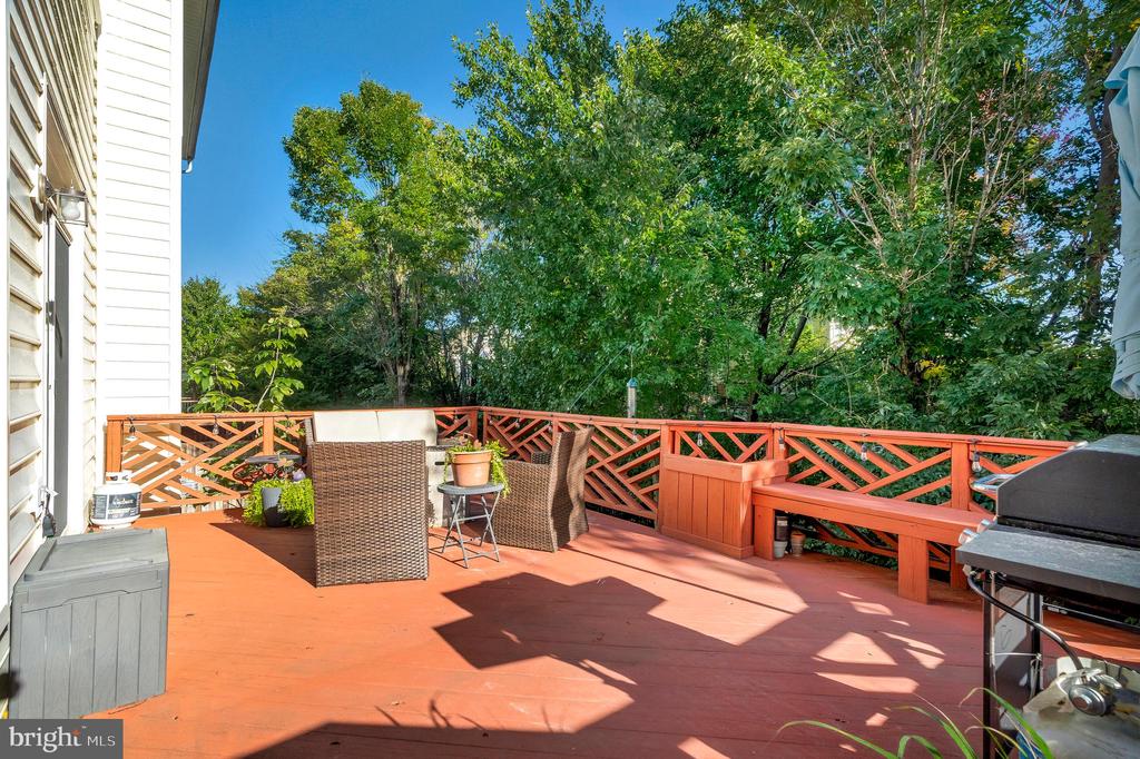 2355 Stone Fence Ln