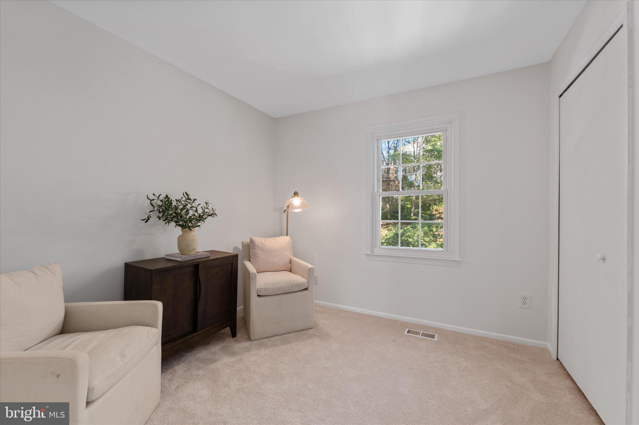 8317 Uxbridge Ct
