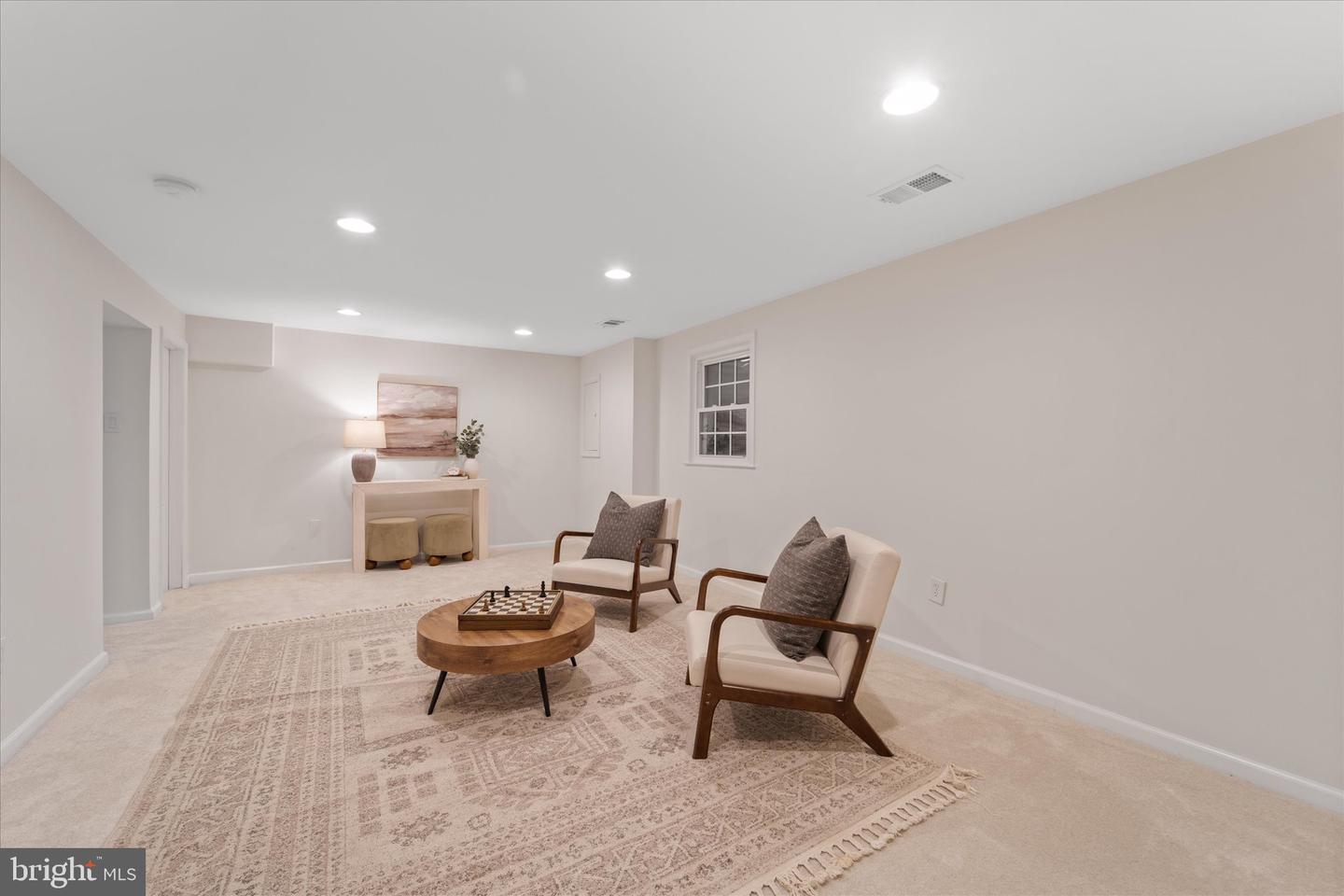 8317 Uxbridge Ct