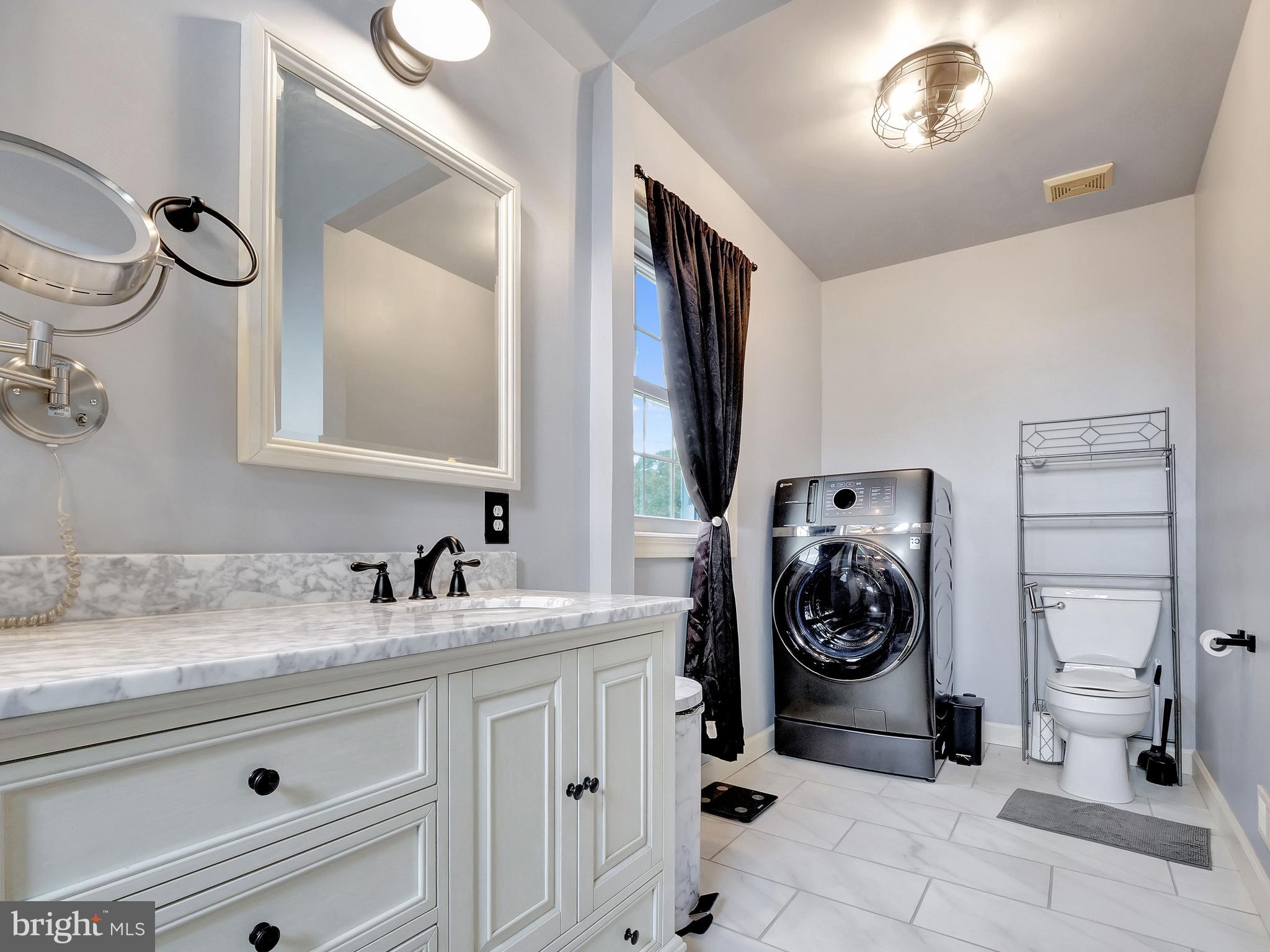 6501 Flowerdew Hundred Ct