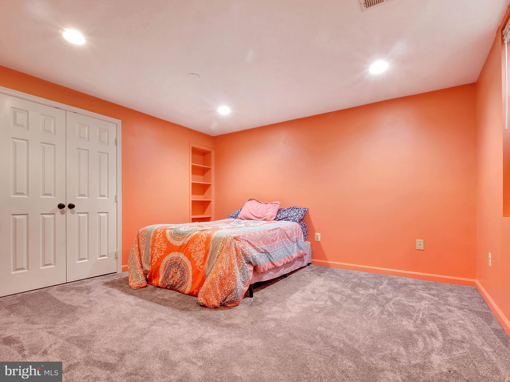 6501 Flowerdew Hundred Ct