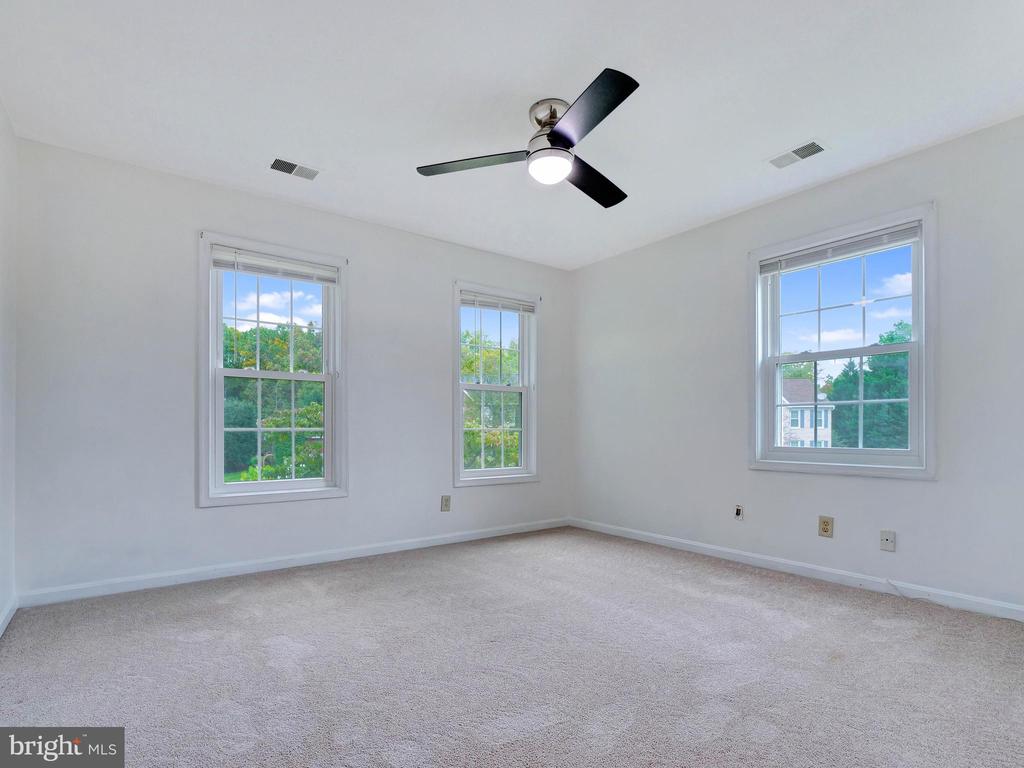 6501 Flowerdew Hundred Ct