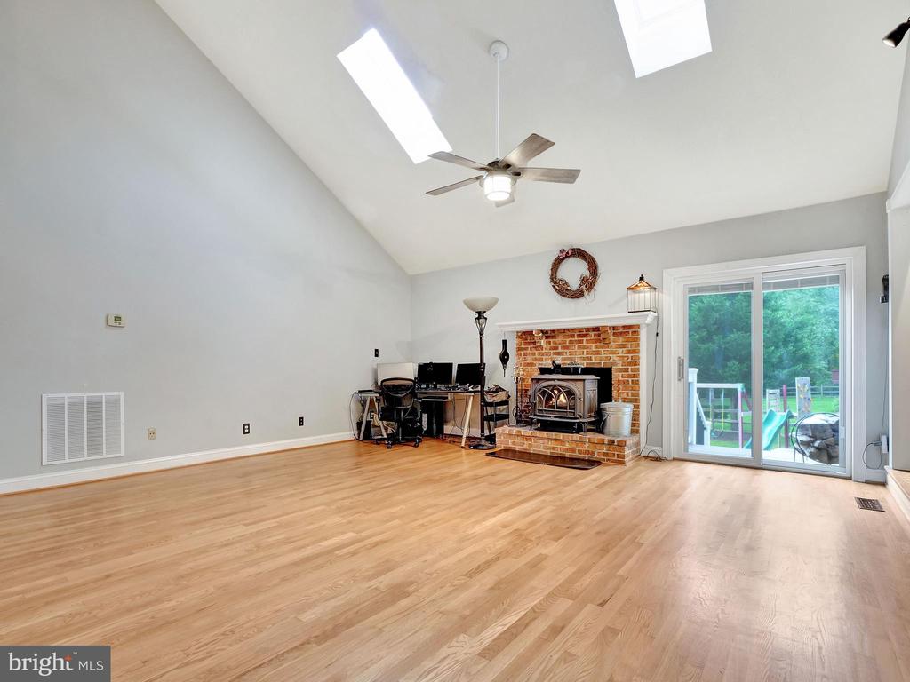 6501 Flowerdew Hundred Ct