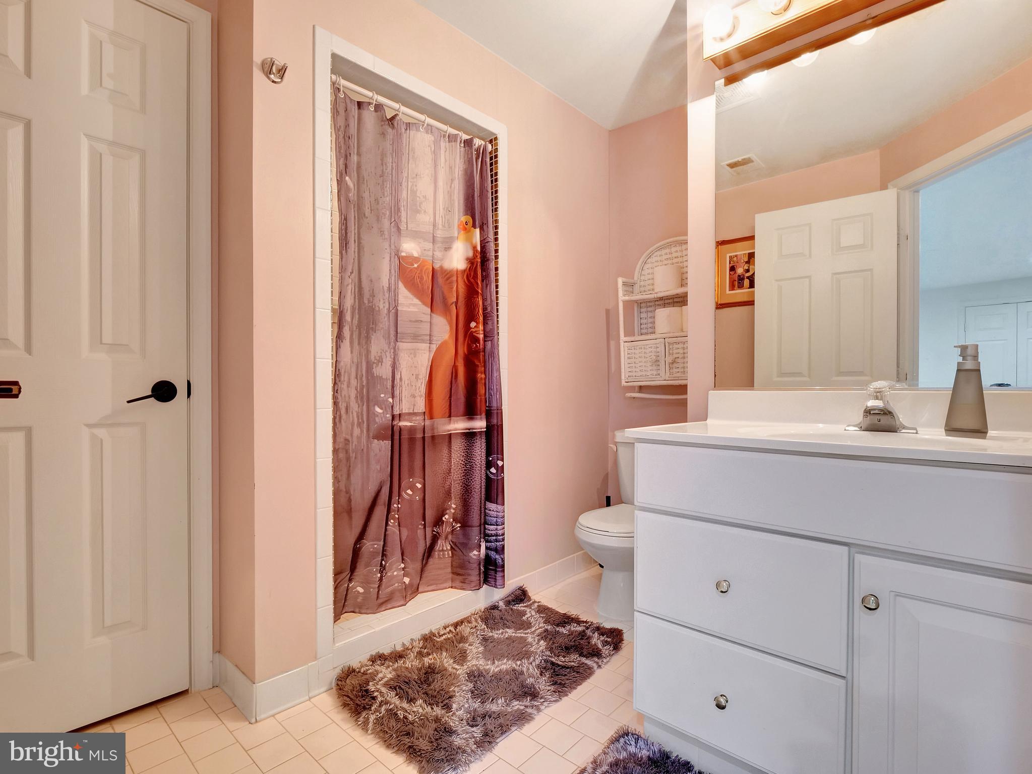 6501 Flowerdew Hundred Ct