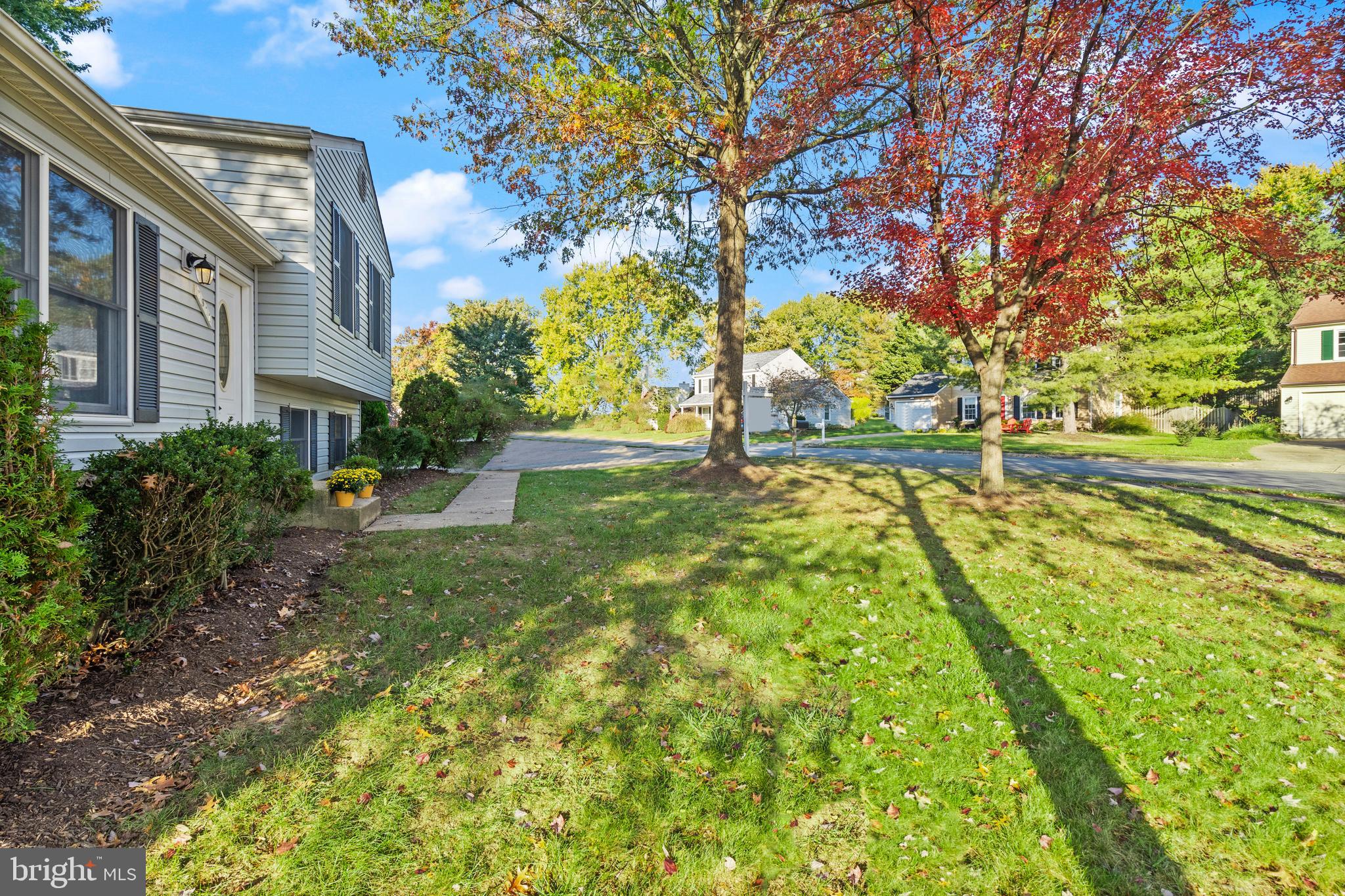 1611 Nathan Ln