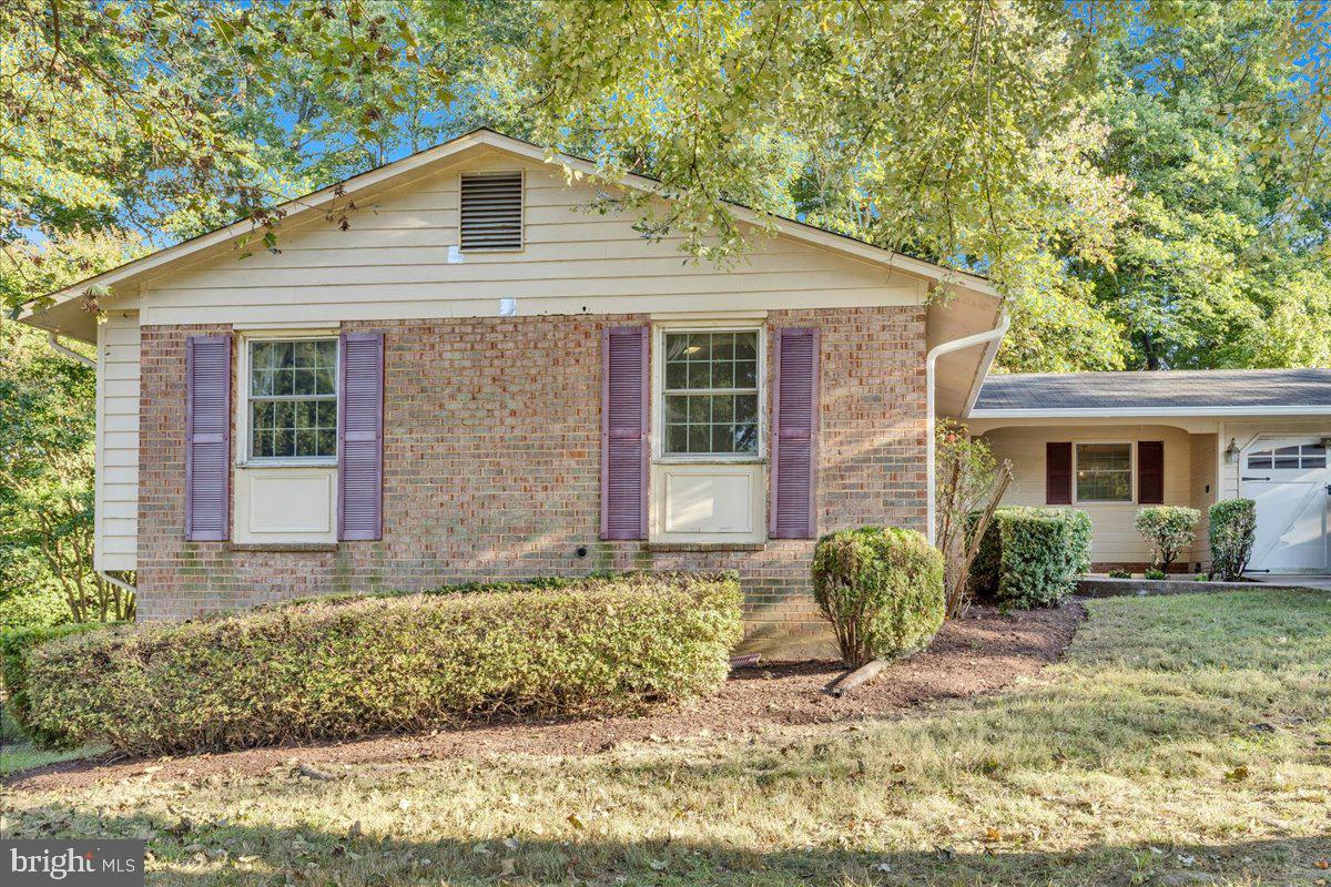 5301 Kaywood Ct