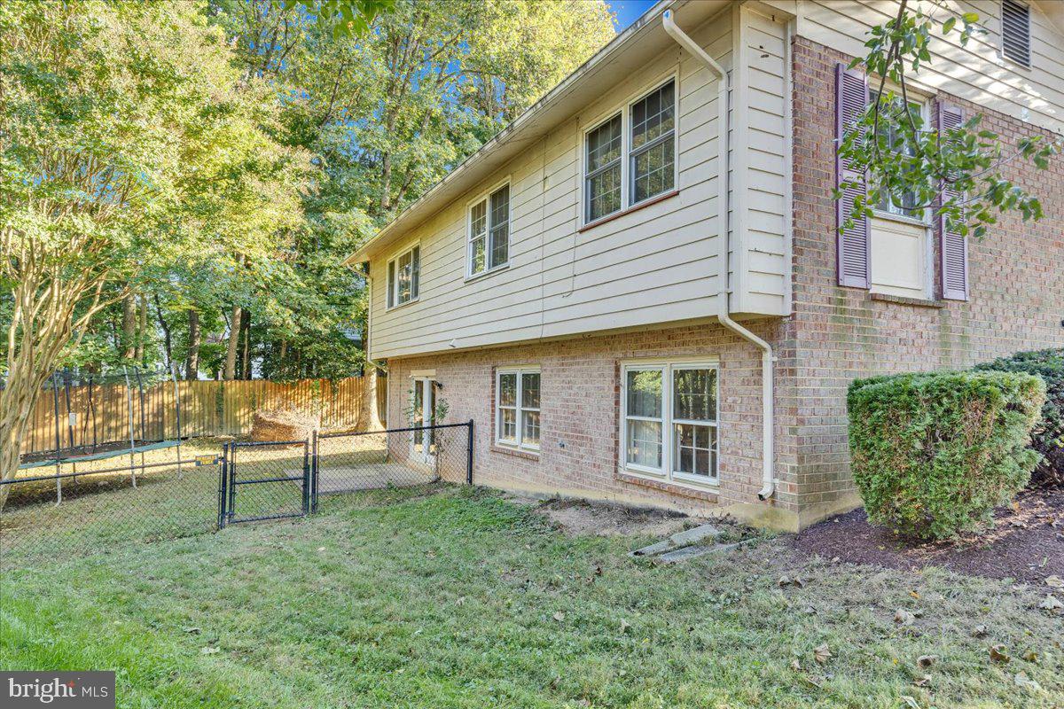 5301 Kaywood Ct