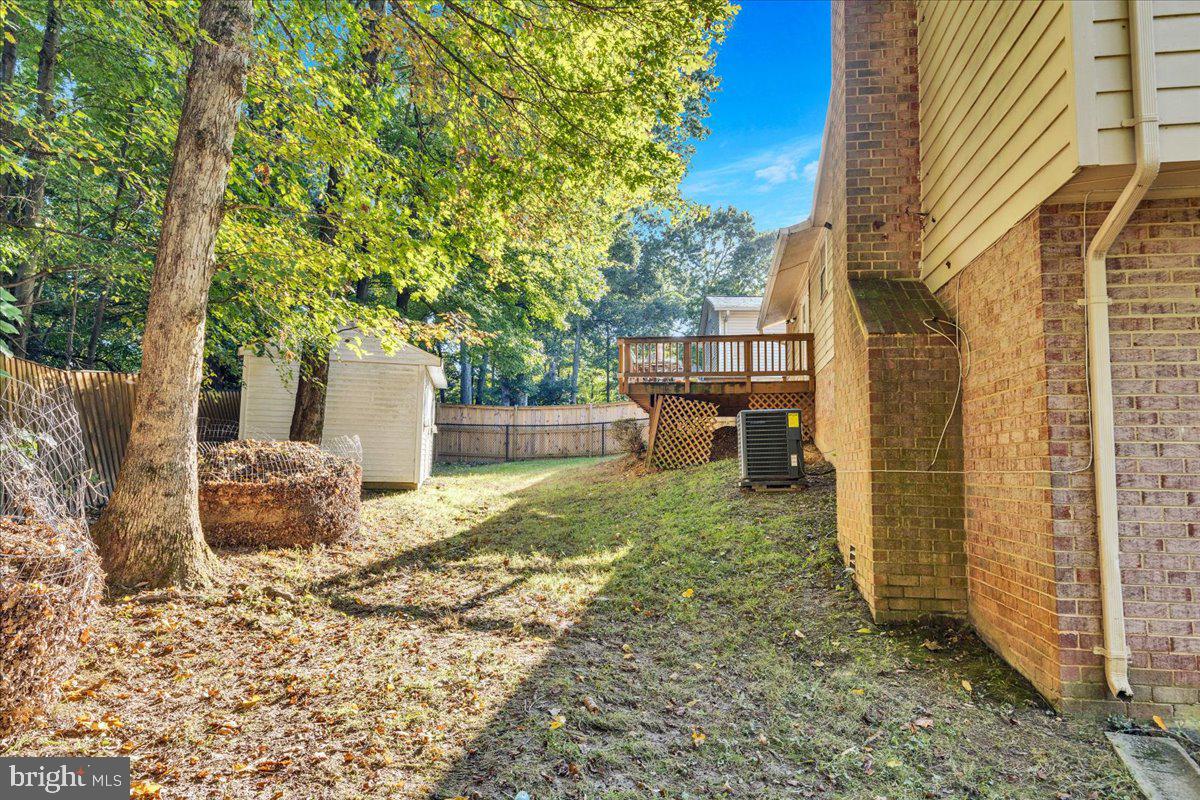 5301 Kaywood Ct