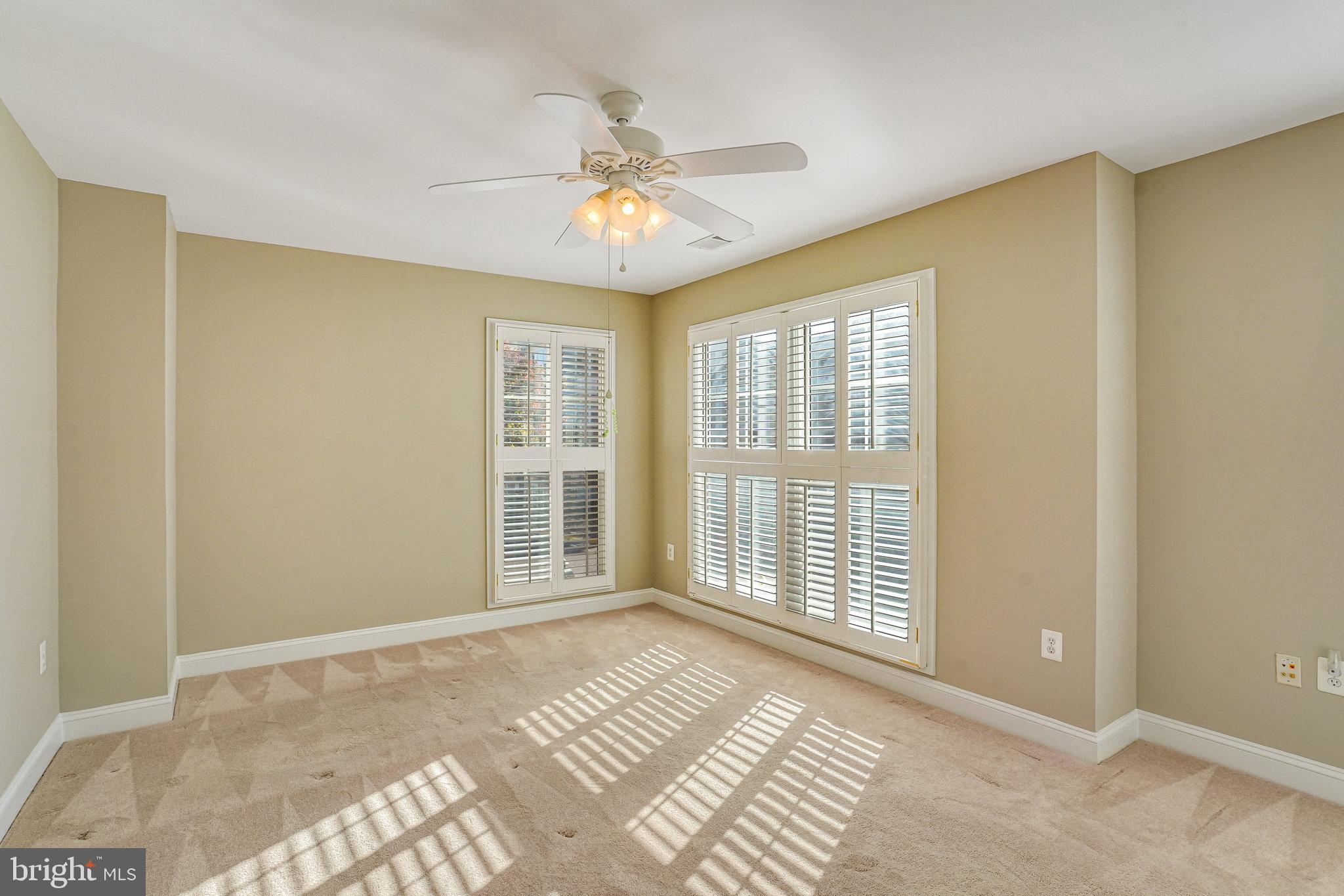 2907 Saintsbury Plz #202