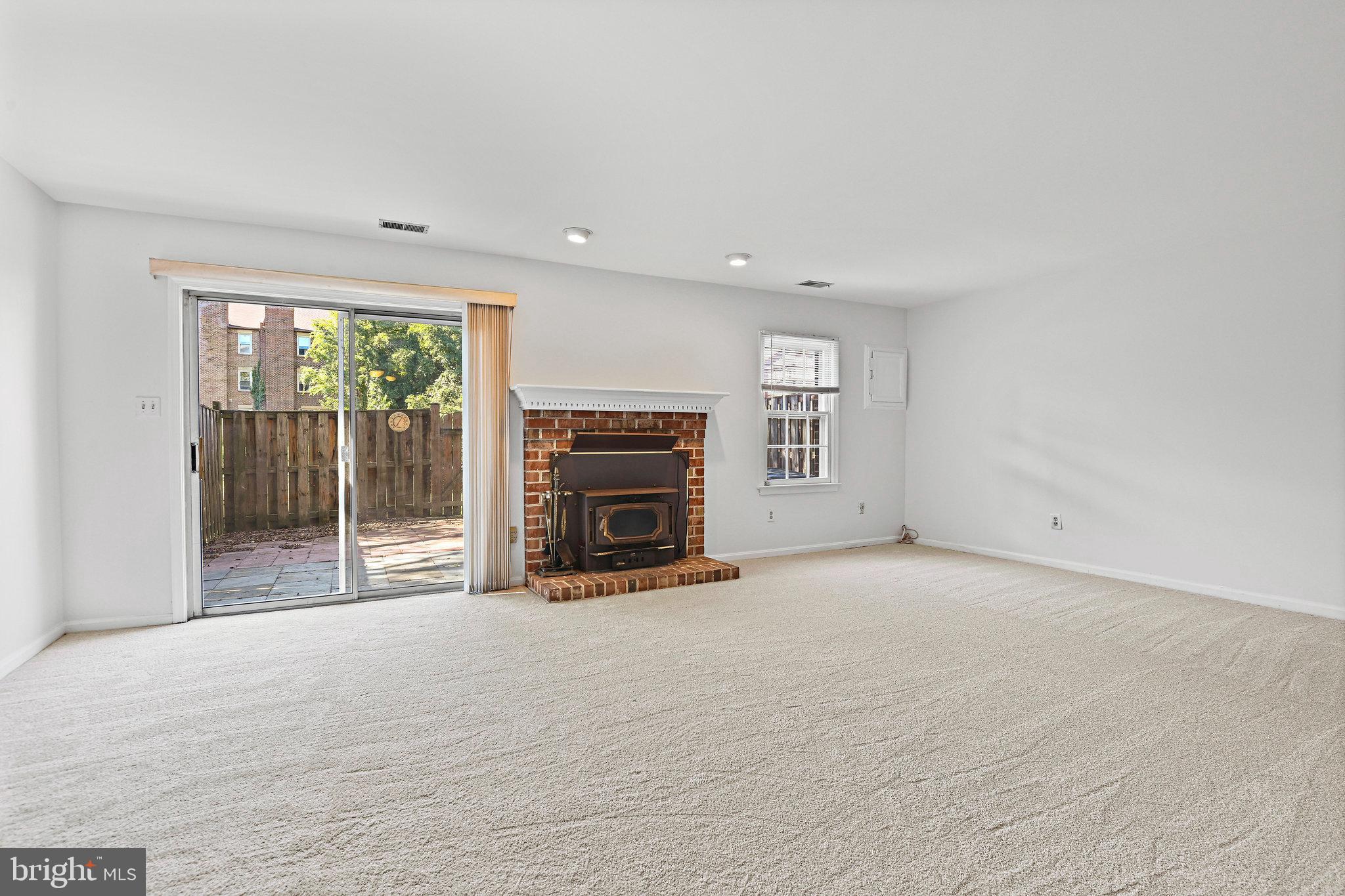 10125 Ebenshire Ct