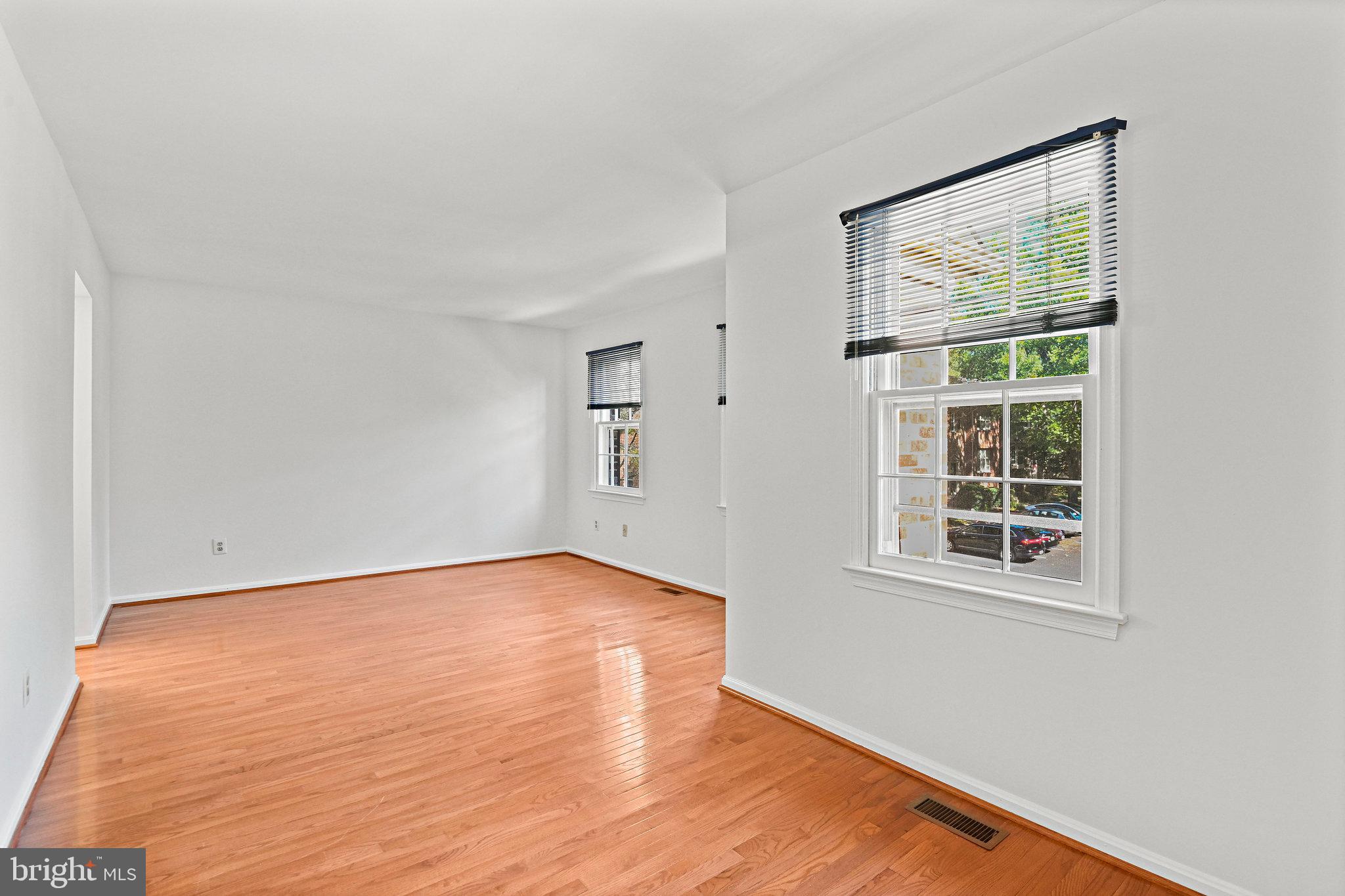 10125 Ebenshire Ct