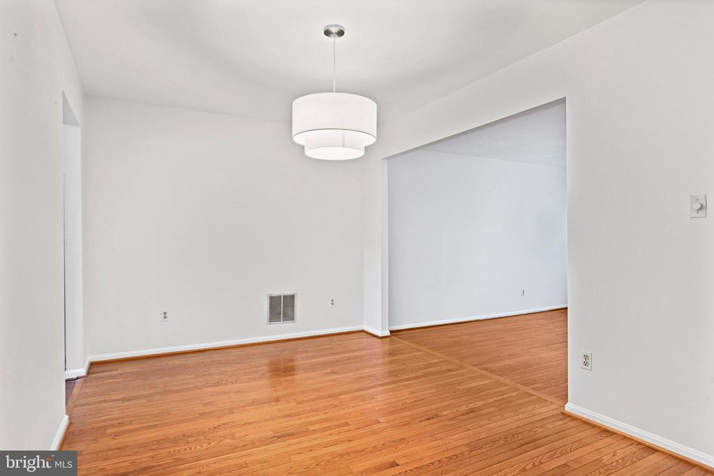 10125 Ebenshire Ct