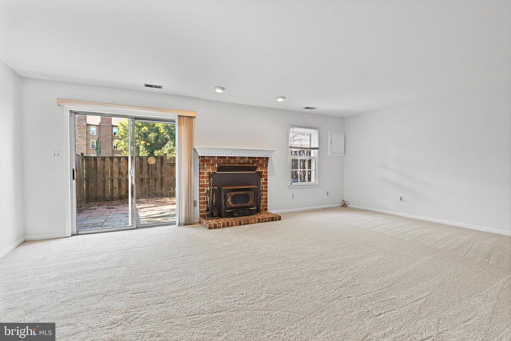 10125 Ebenshire Ct