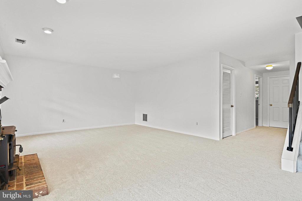 10125 Ebenshire Ct